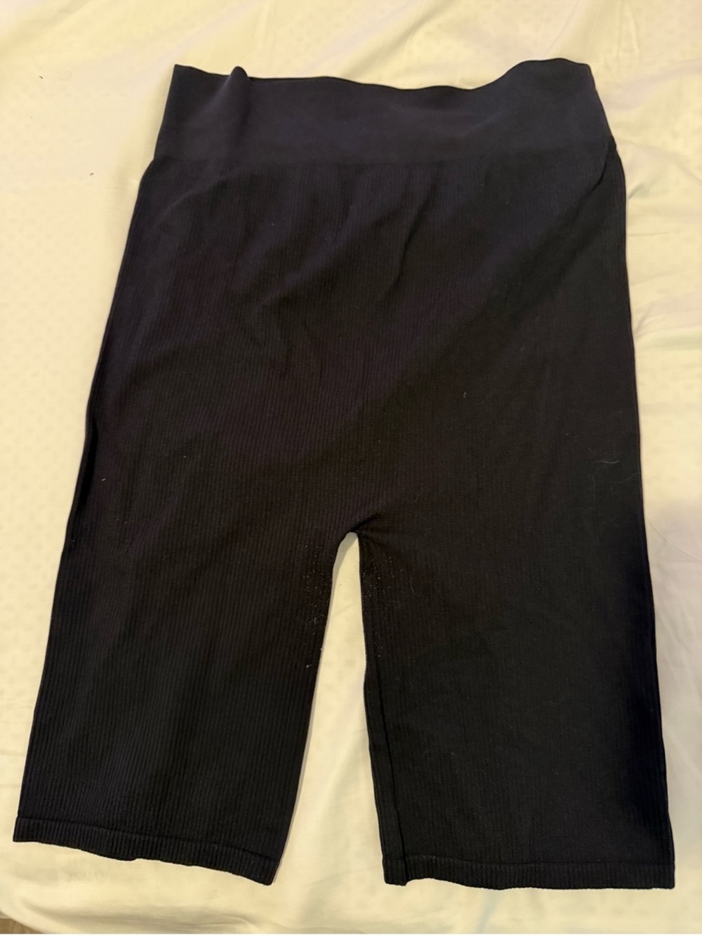 H&M Maternity Ribbed Biker Shorts – Size Large